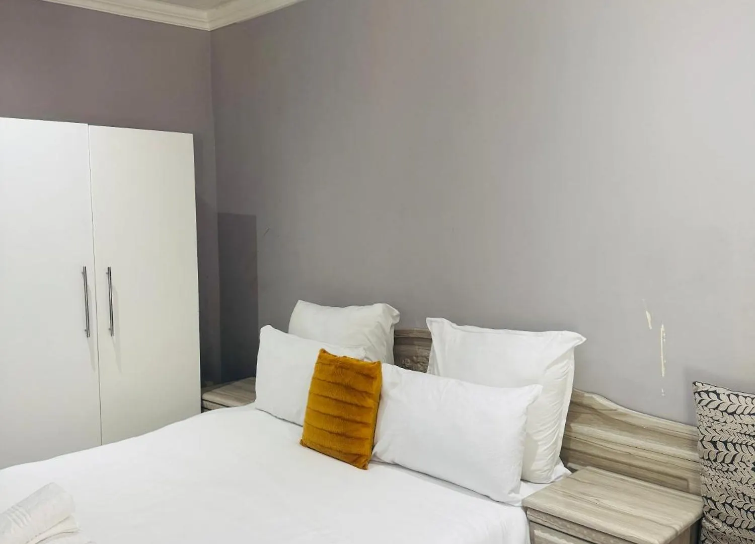 Mila Lodge 2 Goodwood Πανσιόν